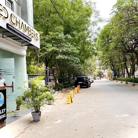 Bedchambers Serviced Apartments, Mg Road Γκουργκάον Εξωτερικό φωτογραφία