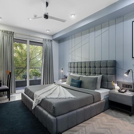 Bedchambers Serviced Apartments, Mg Road Γκουργκάον Εξωτερικό φωτογραφία