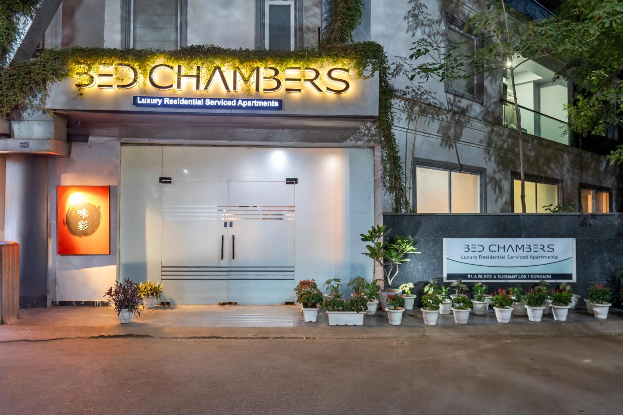Bedchambers Serviced Apartments, Mg Road Γκουργκάον Εξωτερικό φωτογραφία